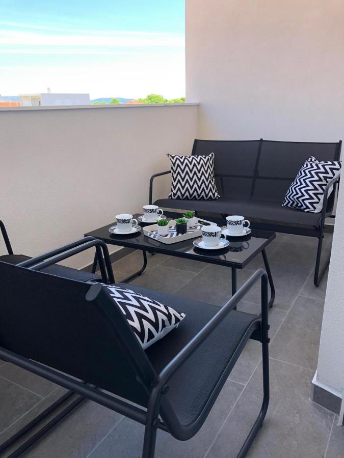 Apartman Luce Bibinje Exterior photo