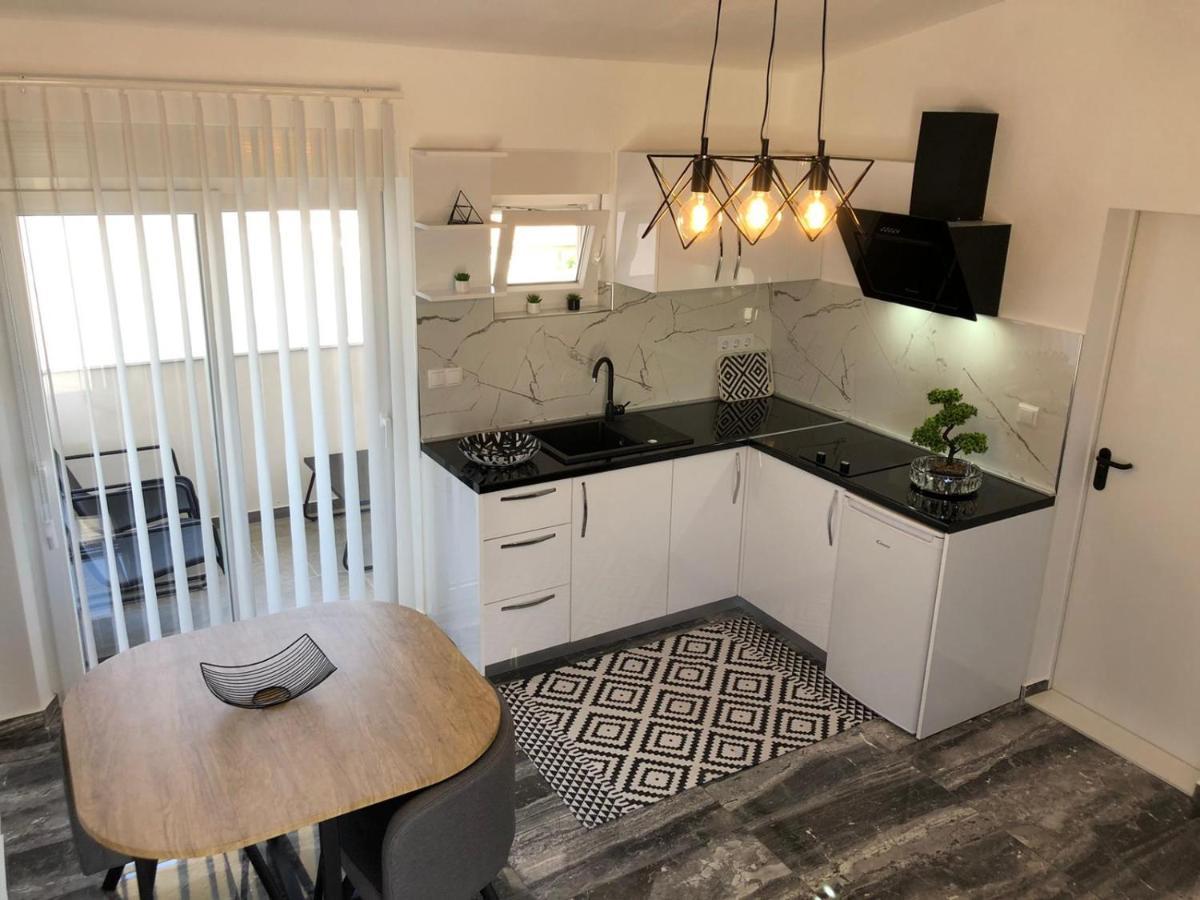 Apartman Luce Bibinje Exterior photo