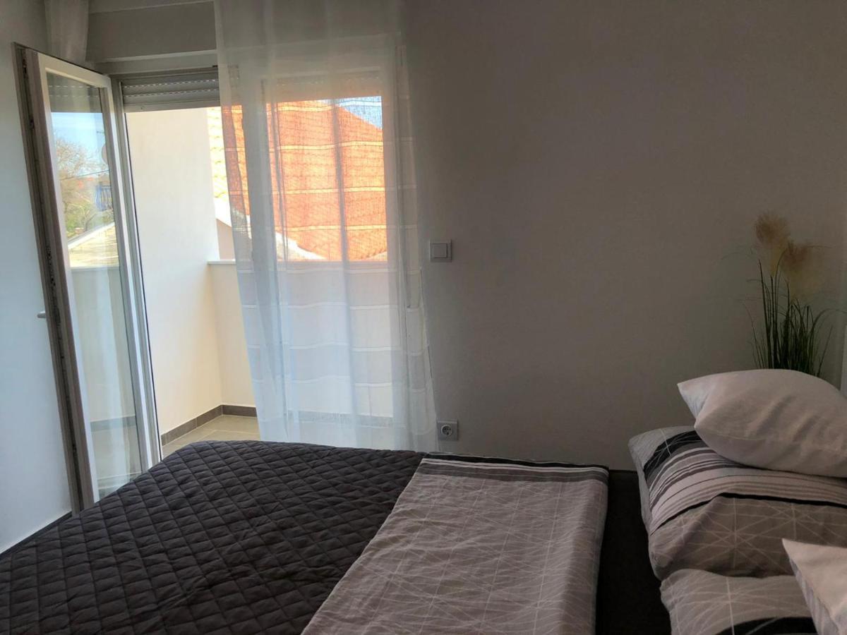 Apartman Luce Bibinje Exterior photo